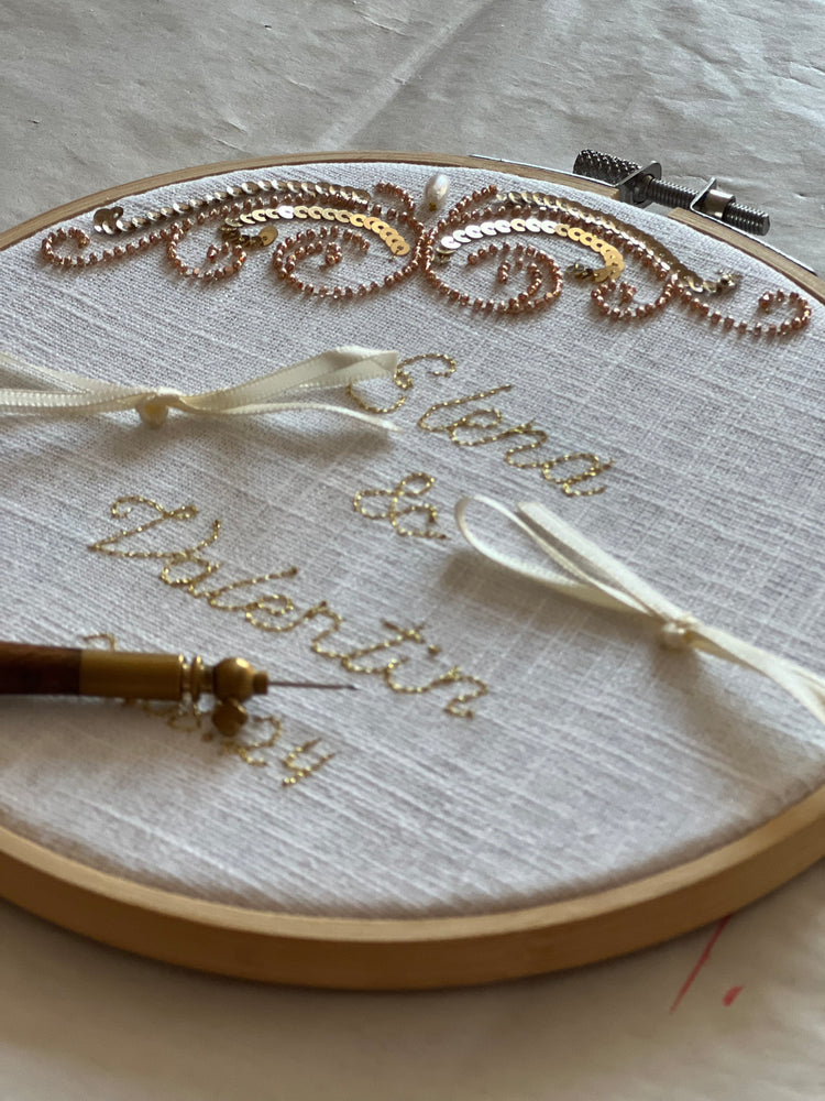 Porte-alliances broderie lunéville personnalisable