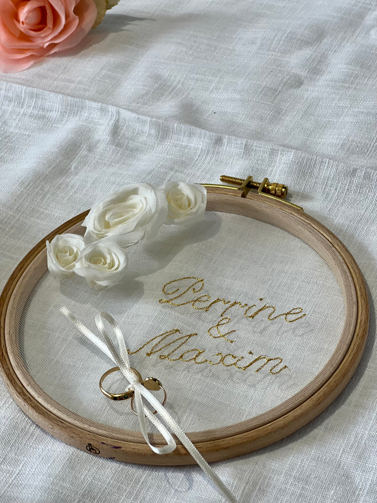 Porte alliances brodé personnalisable