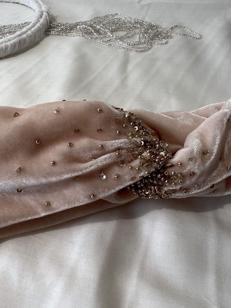 Headband en velours brodé