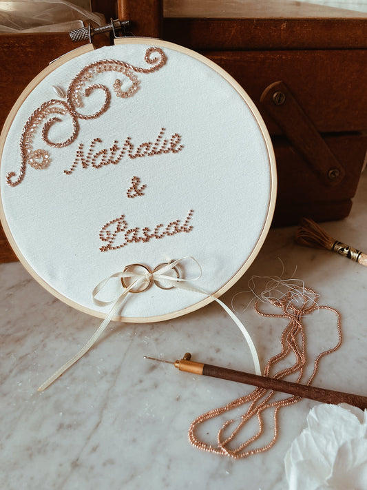 Porte-alliances broderie lunéville personnalisable